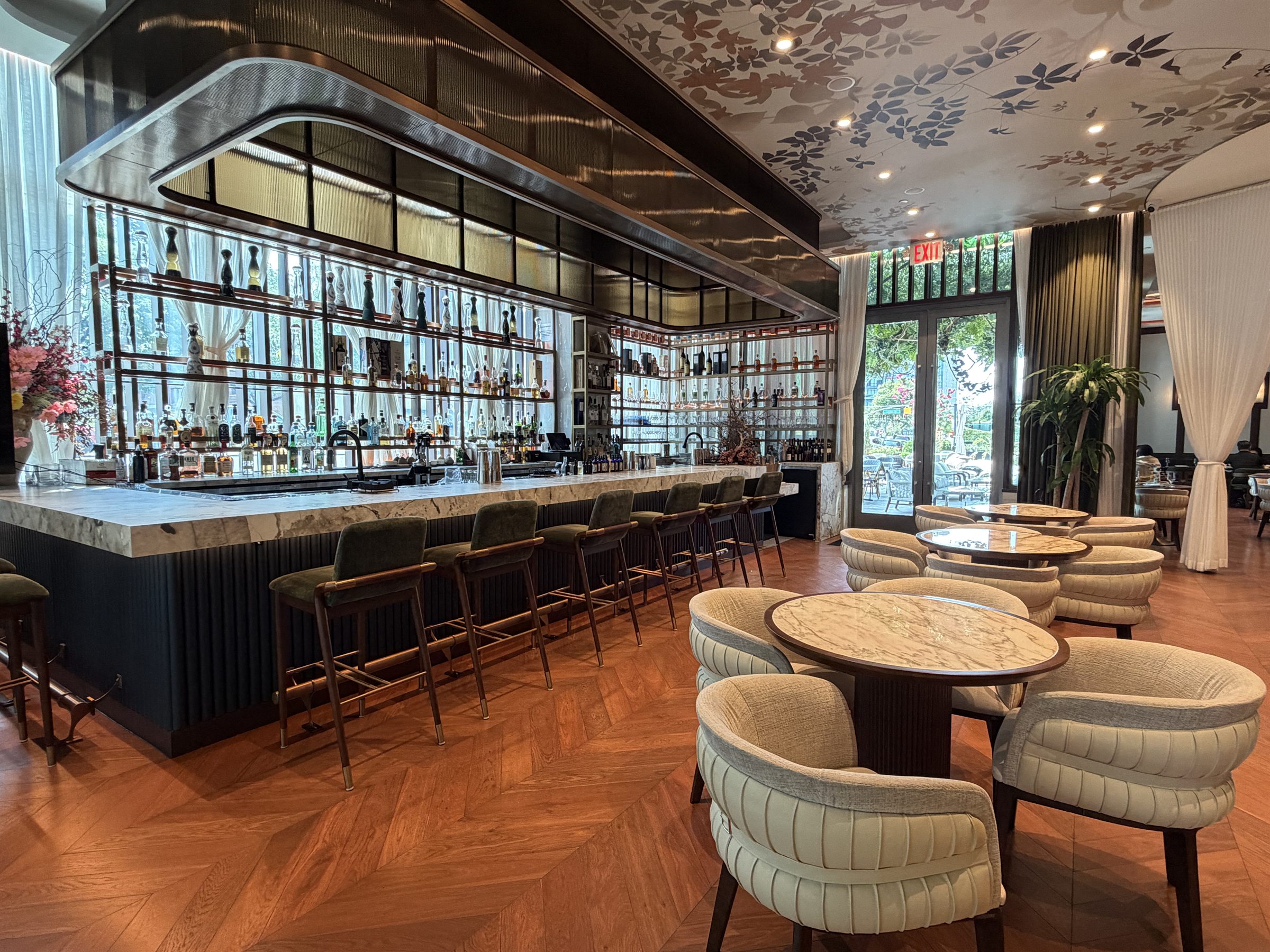 Blu Ember bar and dining atmosphere